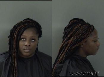 Ciara Nicole Mills Mugshot