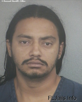 Darwin  Salgadoumanzor Mugshot