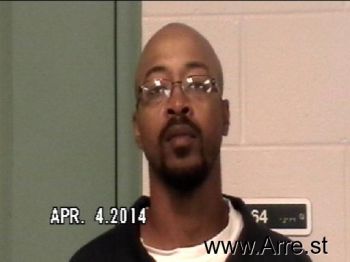 Derek Devon Thompson Mugshot