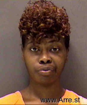 Destiny Isheaka Mills Mugshot