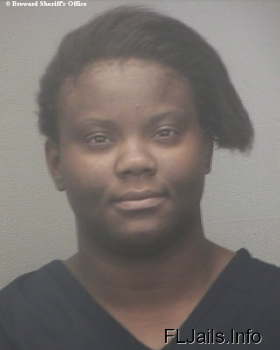 Dwaynesha M White Mugshot