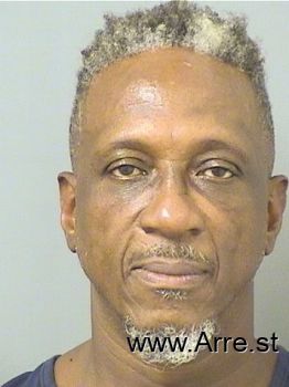 Dwight Alexander Holman Mugshot