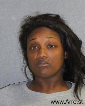 Danielle  Kelly Mugshot