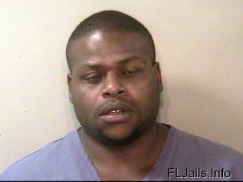 Demario M White Mugshot