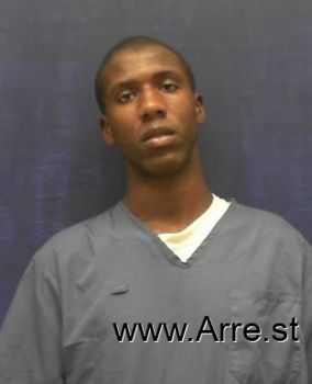 Deontavias R Moore Mugshot