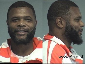 Derrick Renoard Daniels Mugshot