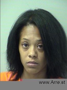 Dominique Genise Edwards Mugshot