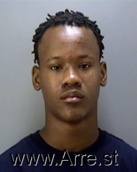 Dontae Alterique Brown Mugshot