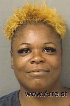 Ebony Monique Smith Mugshot