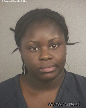 Erica Arlicia Davis Mugshot