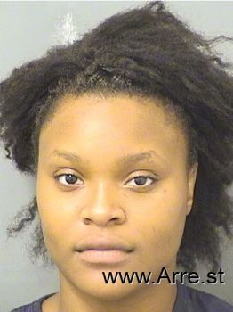 Erinn Briana Woodard Mugshot