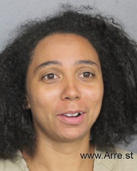 Erica Marina Lovesmith Mugshot