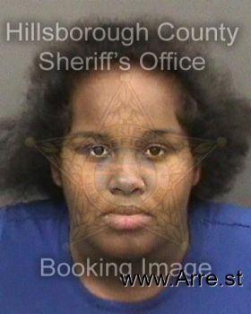 Fredrecia Tinequa White Mugshot