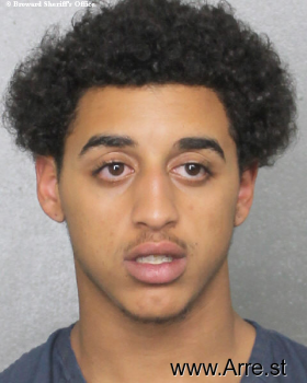 Francisco Johnthan Figueroa Mugshot