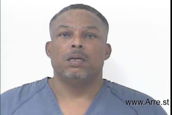 Gary Lavictor Matthews Mugshot