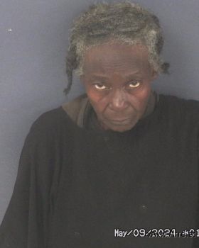 Gloria  Woods Mugshot