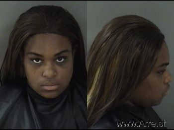 Gwendolyn Aldrenna Williams Mugshot