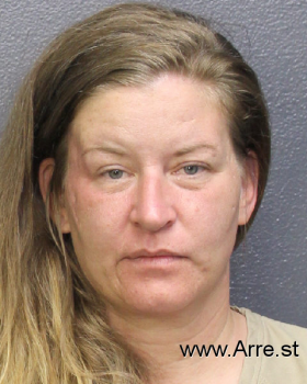 Heather L Snow Mugshot