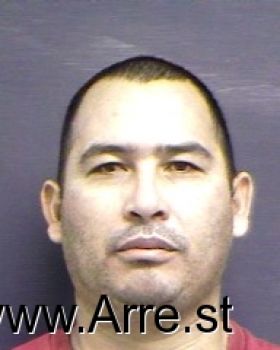 Hector  Cruz-guzman Mugshot