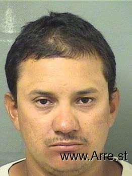 Hector L Figueroa Mugshot