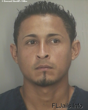 Jose Daniel Pazlinares Mugshot