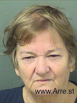 Jan Yvonne Davis Mugshot