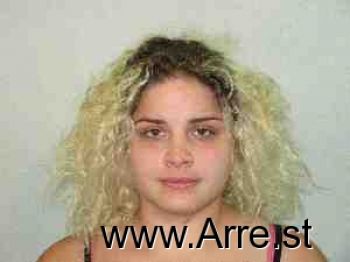 Janelly Jazmine Perez Mugshot