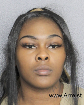 Janiya Shiron Davis Mugshot