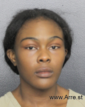 Janiya Shiron Davis Mugshot