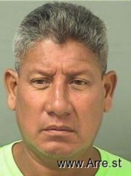 Javier E Medina Mugshot