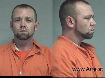 Jonathan Travis Hull Mugshot