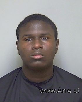 Jonquaiz  Moore Mugshot