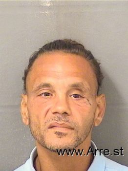 Jose M Santiago Mugshot