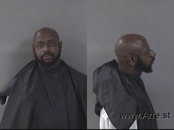 Joseph Dwayne Troutman Mugshot