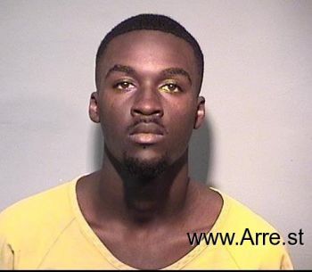 Julius Jadeckia Junior Jones Mugshot