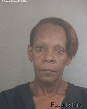 Karlene Miranda Davis Mugshot