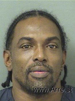 Kelvin Bernard Harris Mugshot