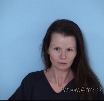 Kelly  Hale Mugshot