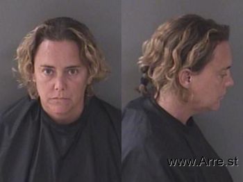 Kelly Lorraine Hamlin Mugshot