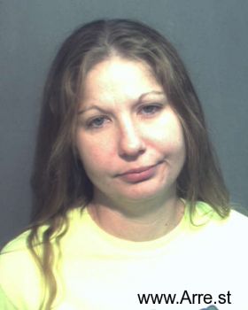 Kelly Mae Lee Mugshot