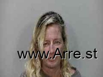 Kelly Lynn Nesbit Mugshot