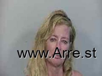 Kelly Lynn Nesbit Mugshot