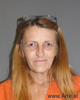 Kelly  Nichols-waiwaiole Mugshot