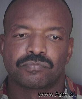 Kelvin  Thompson Mugshot