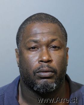 Kenneth  Moultrie Mugshot