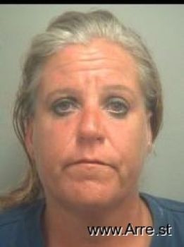 Lisa  Cleaves Mugshot