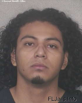 Luis  Vargas Mugshot