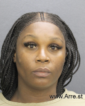 Lakisha Latrice Davis Mugshot