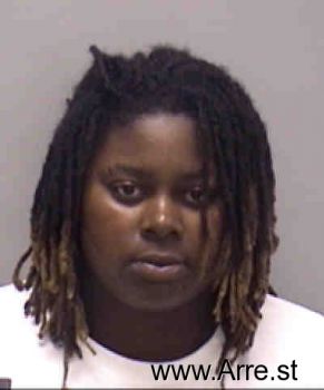 Laquandra A Denson Mugshot