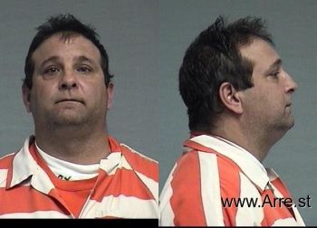 Larry Dean Hoewischer Mugshot